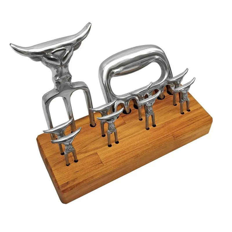 Kit Garra De Urso Garfo Tridente Churrasco Petisco Com Suporte em Madeira - Triboshop - Imagem 2